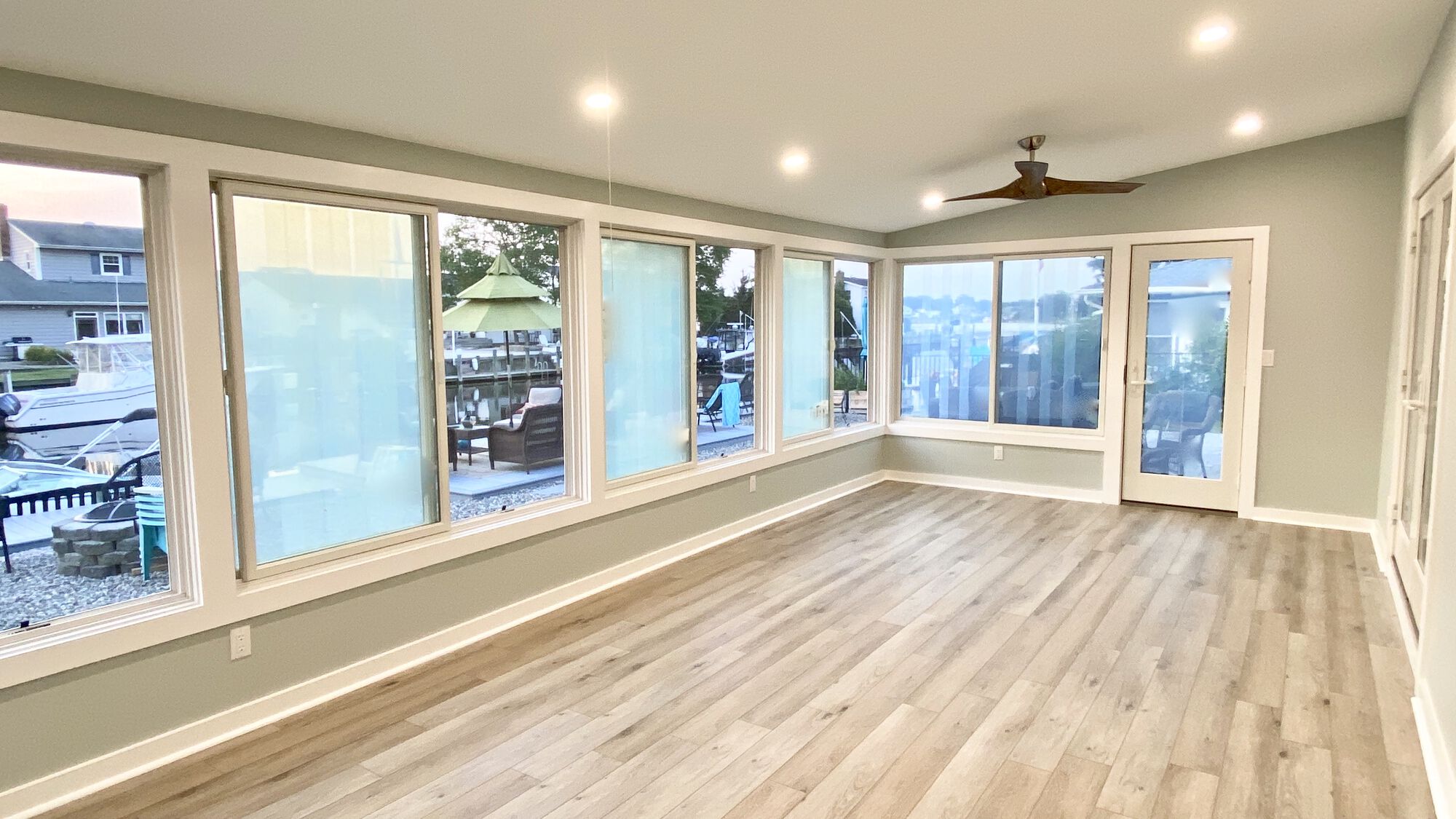 Sunroom Porch with Andersen Windows _ Doors, Vinyl Flooring in Brick, Ocean County NJ