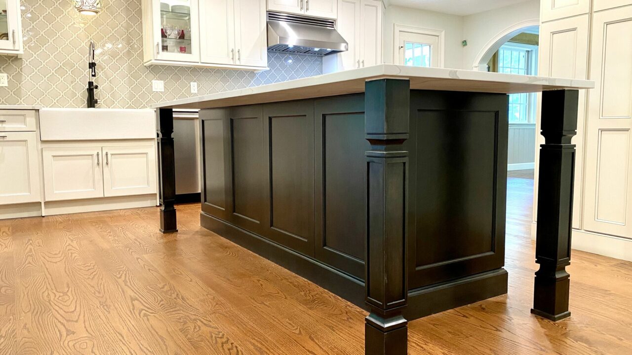 Kitchen Remodel with Island with Seating, Viking Appliances, Quarts Tops, In Cabinet Lights in Mahwah, Bergen County NJ