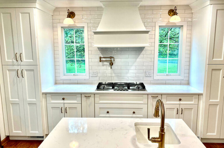 Custom Wood Hood, Subway Tile Backsplash