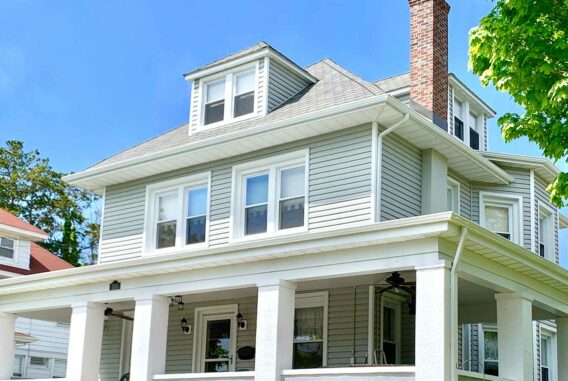 front-view-of-craftsman-home