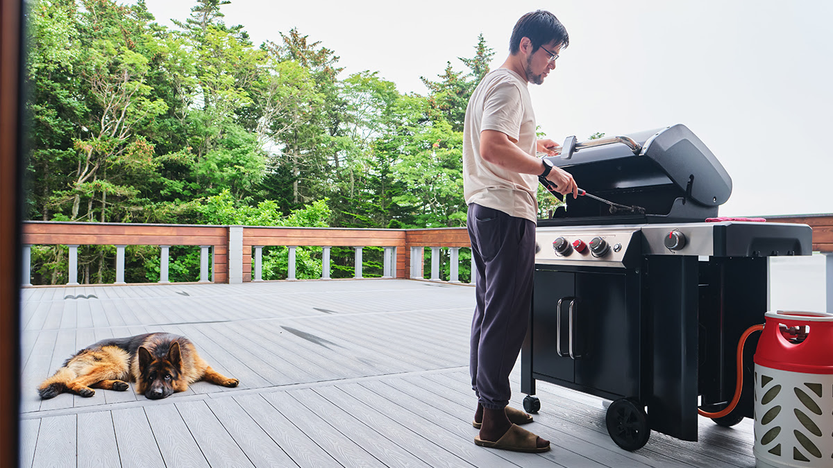 Composite Vs Wood Decking Usability