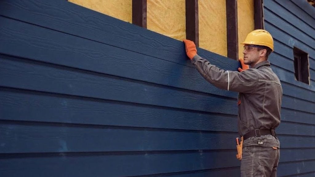 The Pros and Cons of Replacing Old Siding